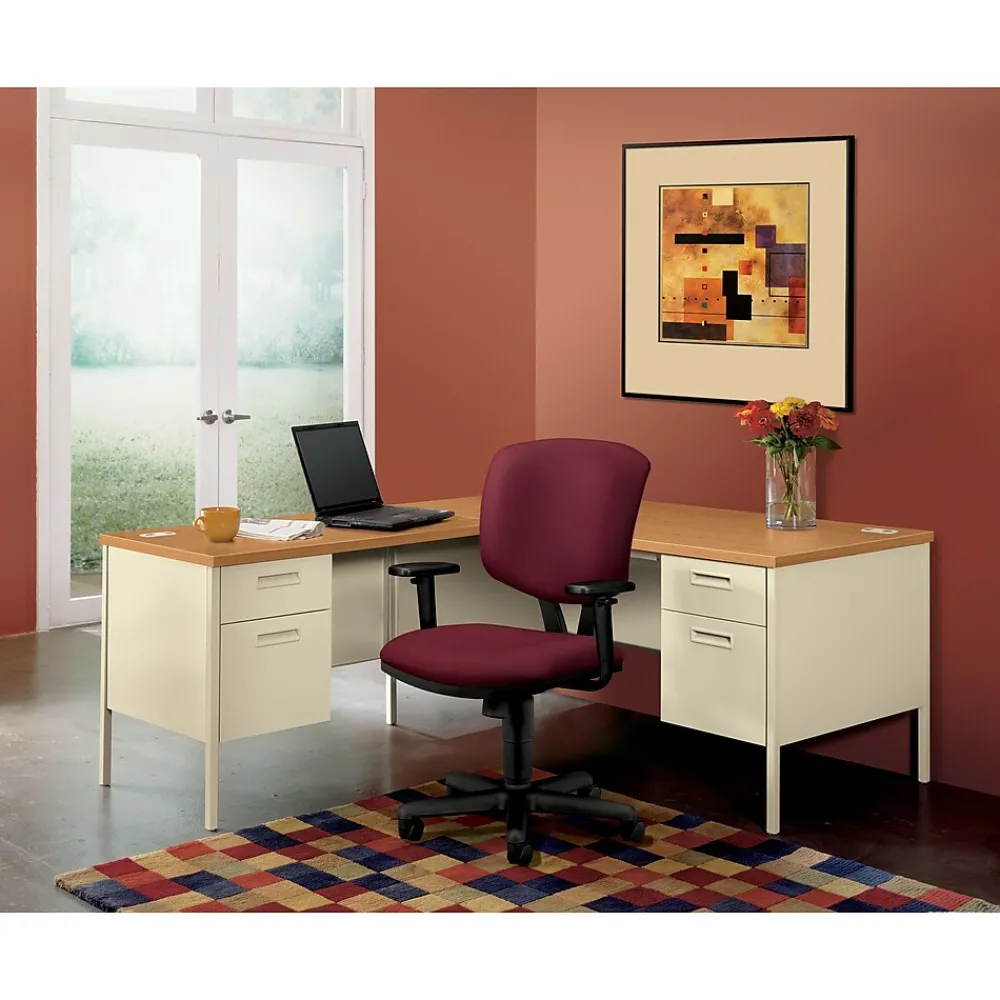 Computer Desks*HON ® Metro Classic Series "L"-Shaped Station, Single Right Pedestal Desk, Harvest/Putty, 29 1/2"H x 66"W x 30"D