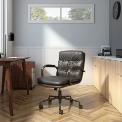 Office Chairs*Staples ® Ellsworth Leather Swivel Manager Chair, Gray (95115)